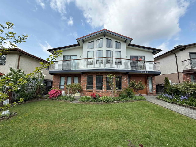 2 Bed Suite - 2323 41st Avenue
