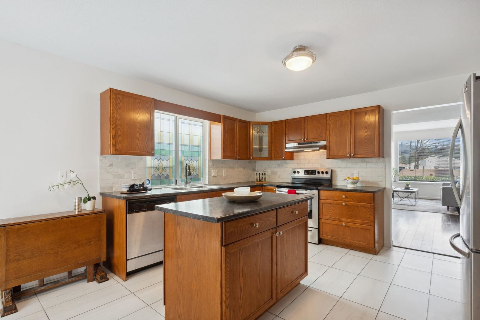 Listing Image 13