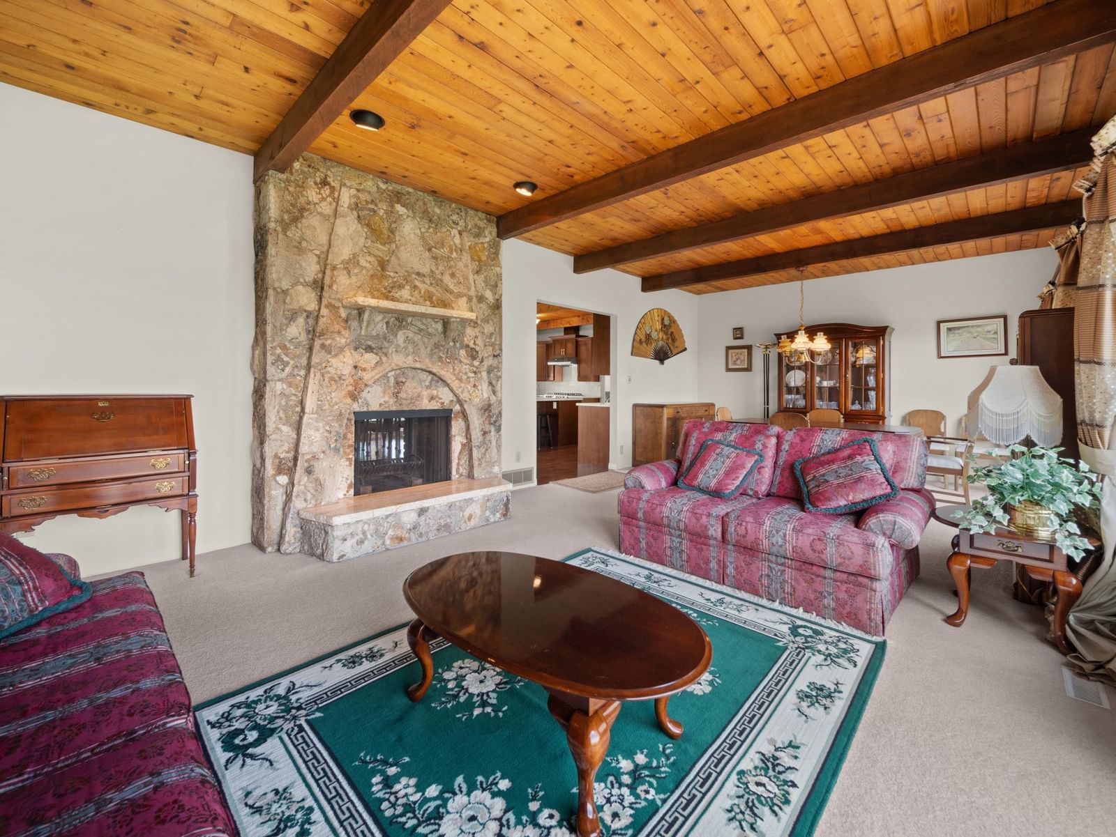 Listing Image 16