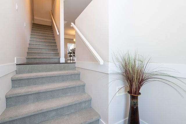 10 - 36099 Waterleaf Place