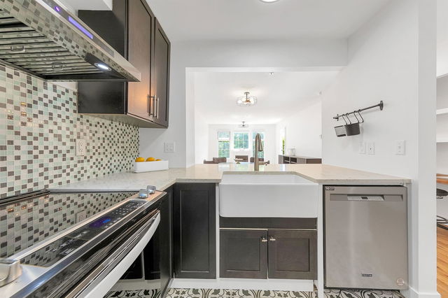 210 - 1369 56th St. Street