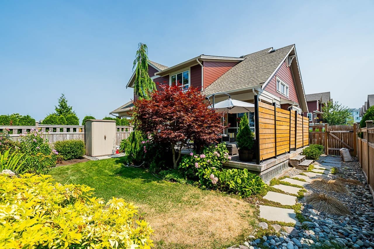 Listing Image 11