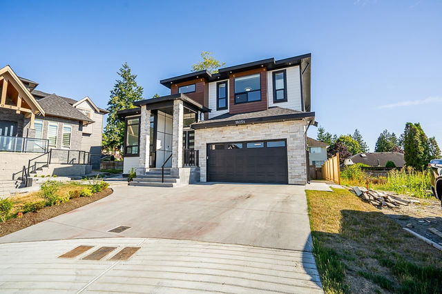18054 63b Avenue