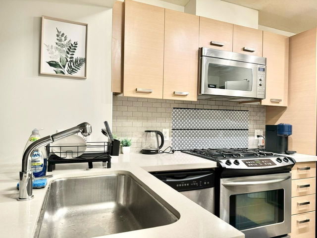 612 - 8033 Saba Road