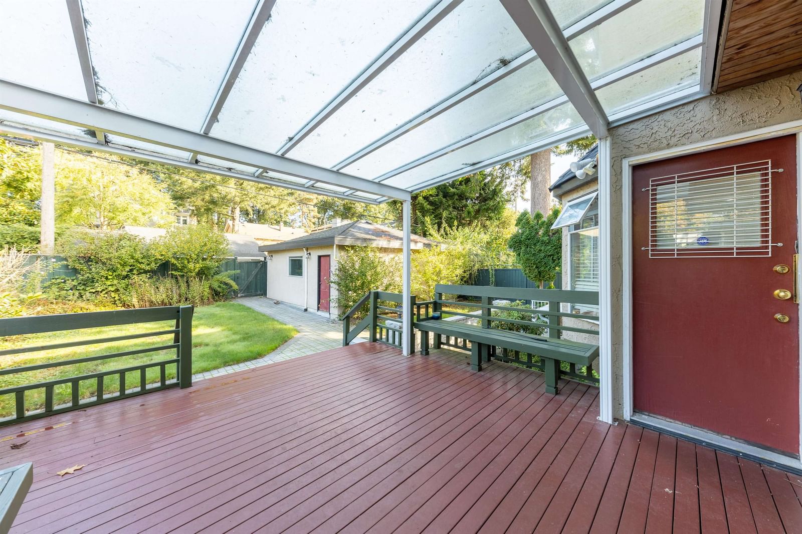Listing Image 6