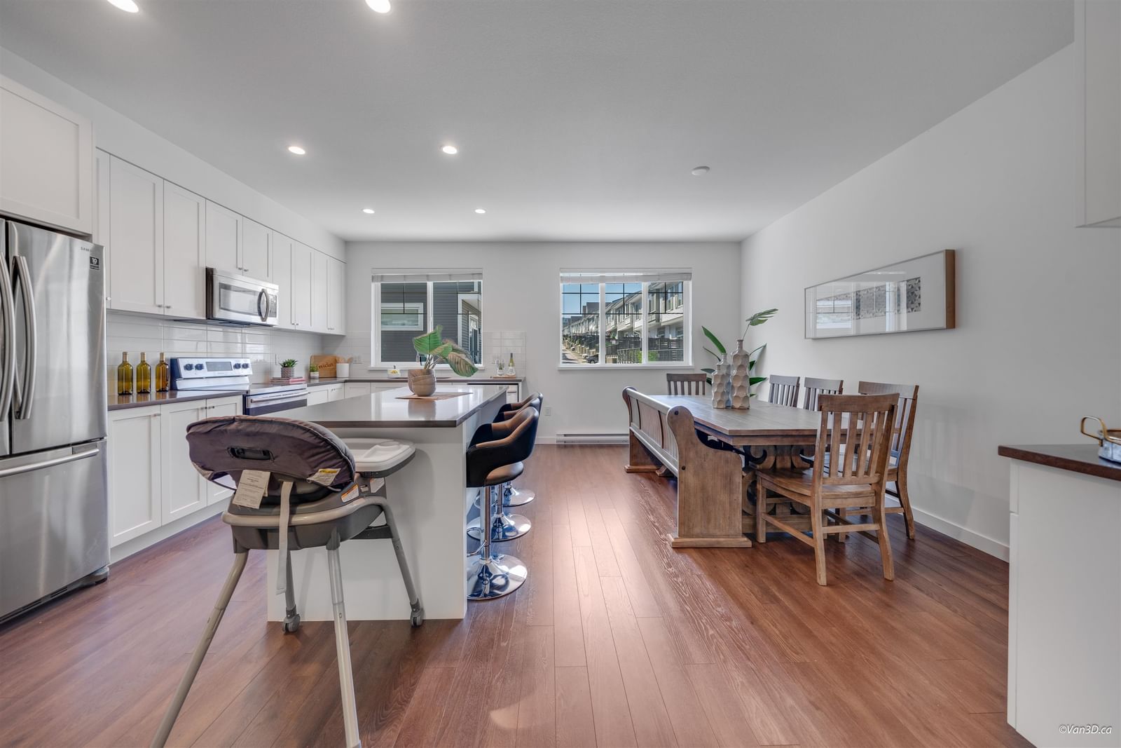 Listing Image 9