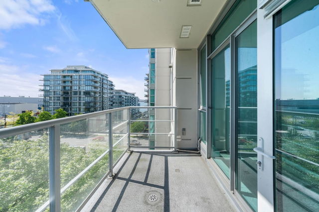 605 - 168 Esplanade Avenue