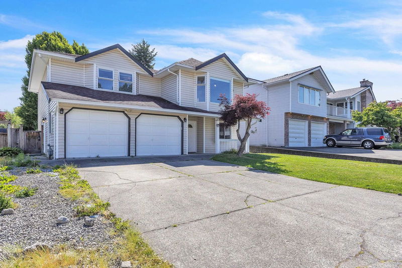 12326 Aurora Street, Maple Ridge, British Columbia