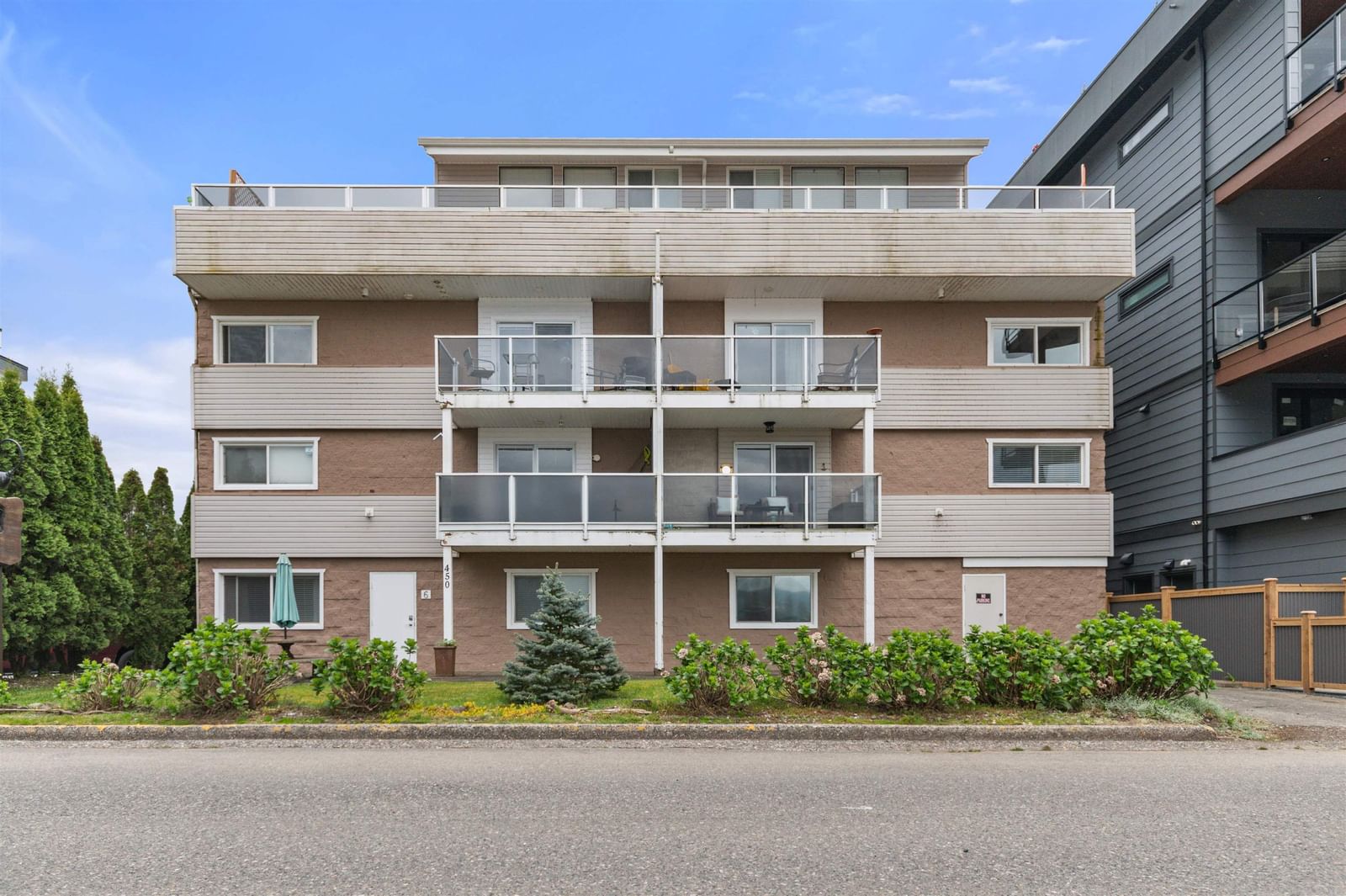 Listing Image 21
