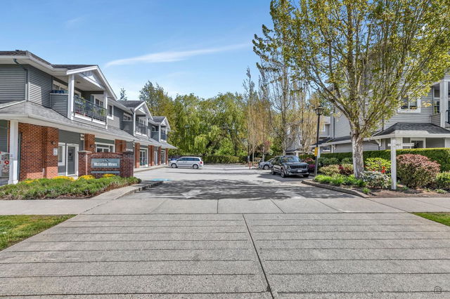 6 - 5988 Old Mclellan Road