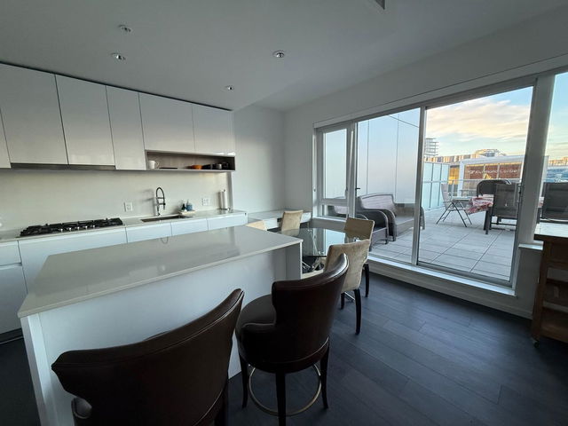 6808 Minoru Boulevard