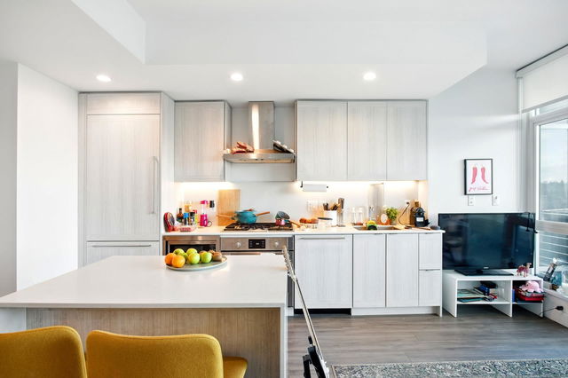 1203 - 2351 Beta Avenue