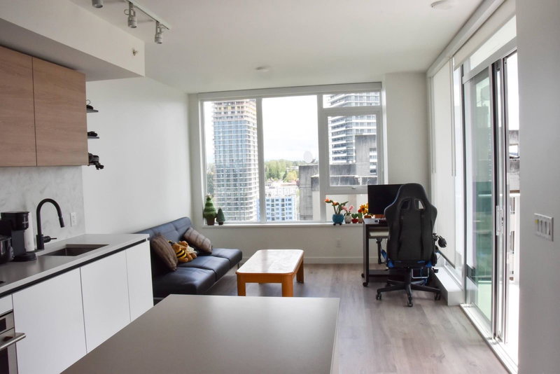 1608 - 10448 University Drive, Surrey, V3T 0S7 | Image 2