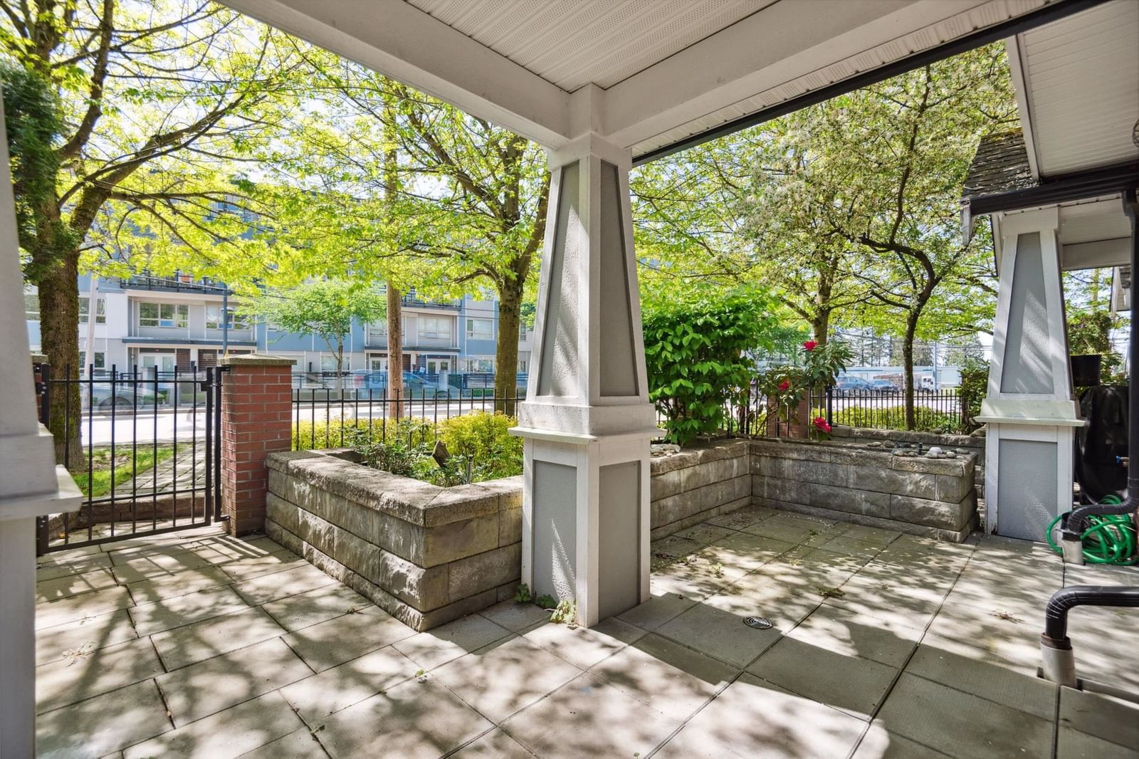Listing Image 13