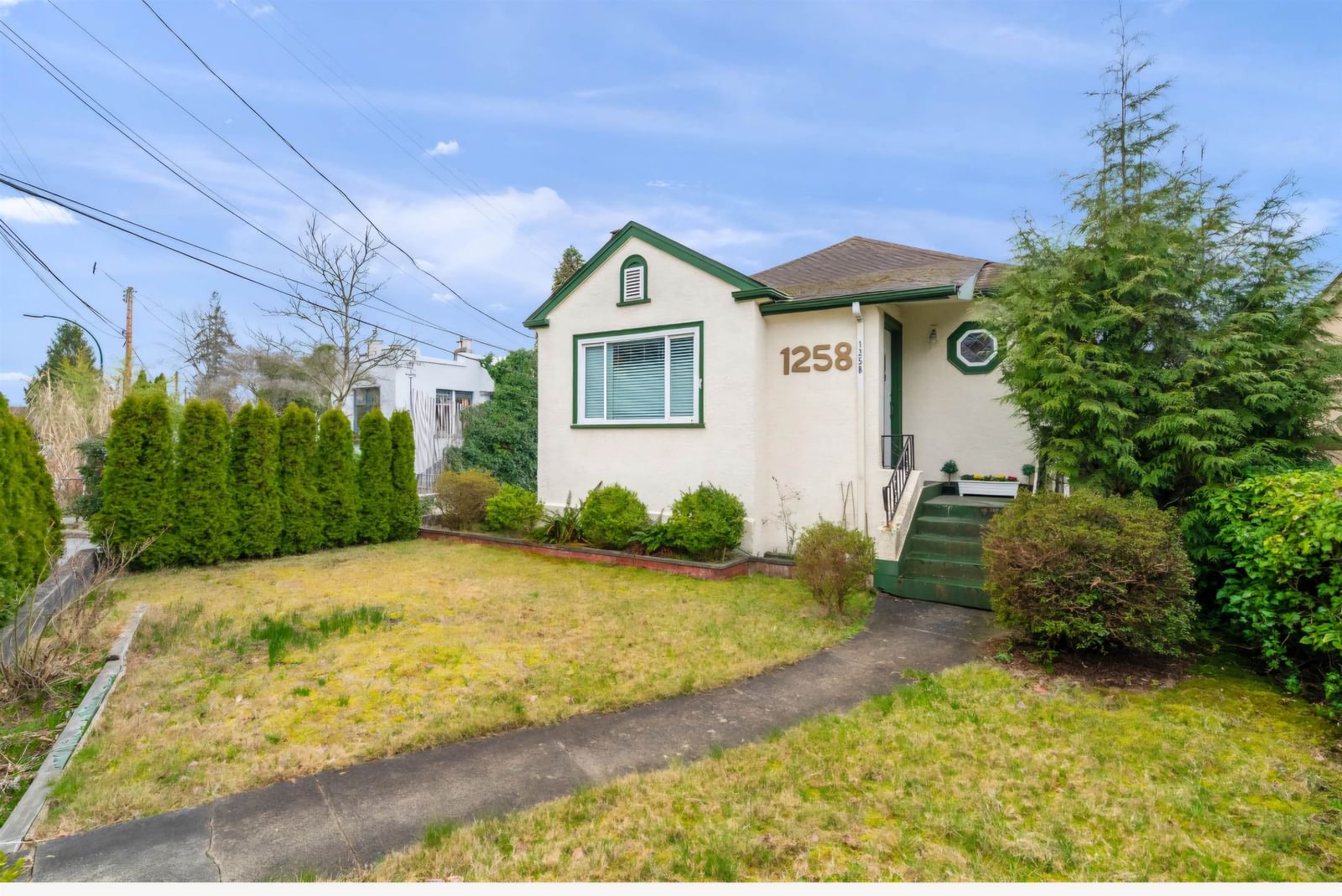 Listing Image 22