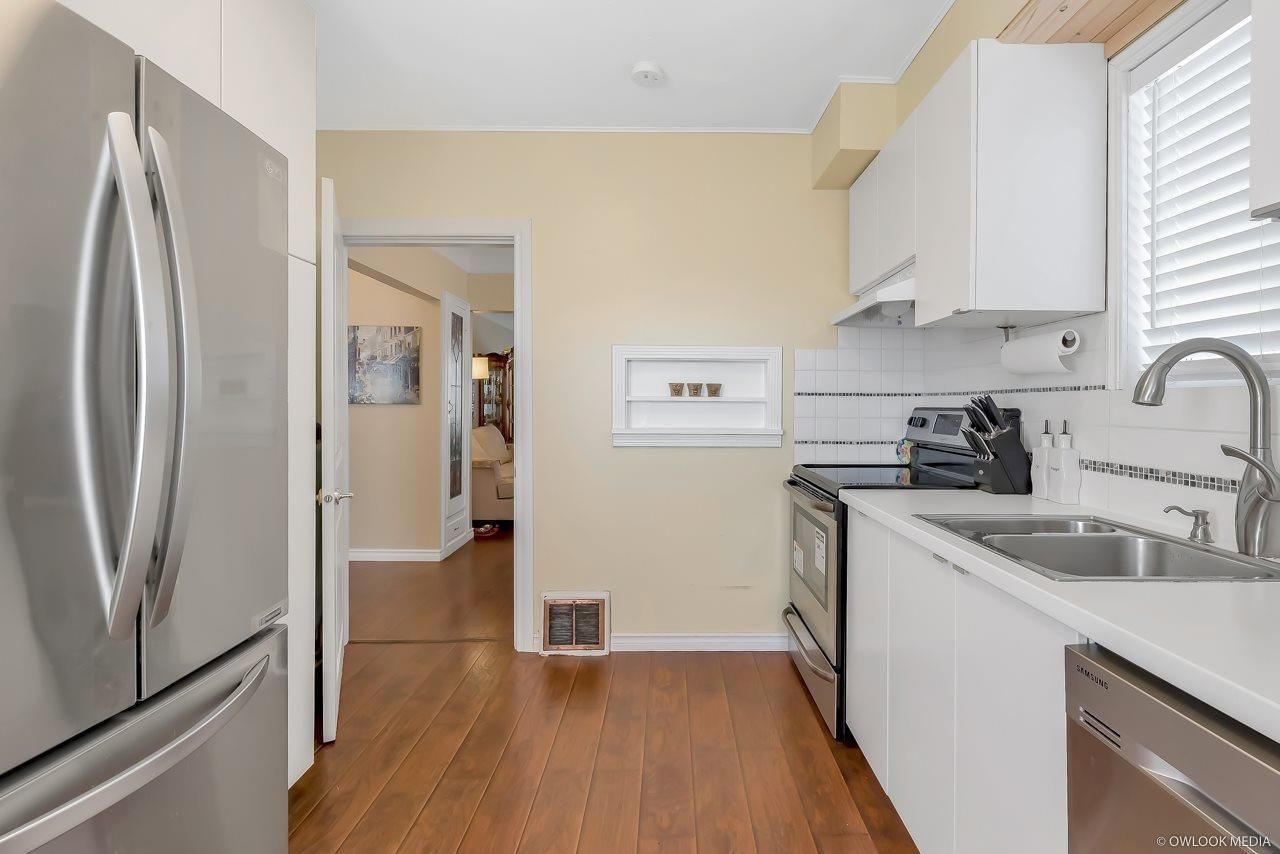 Listing Image 9