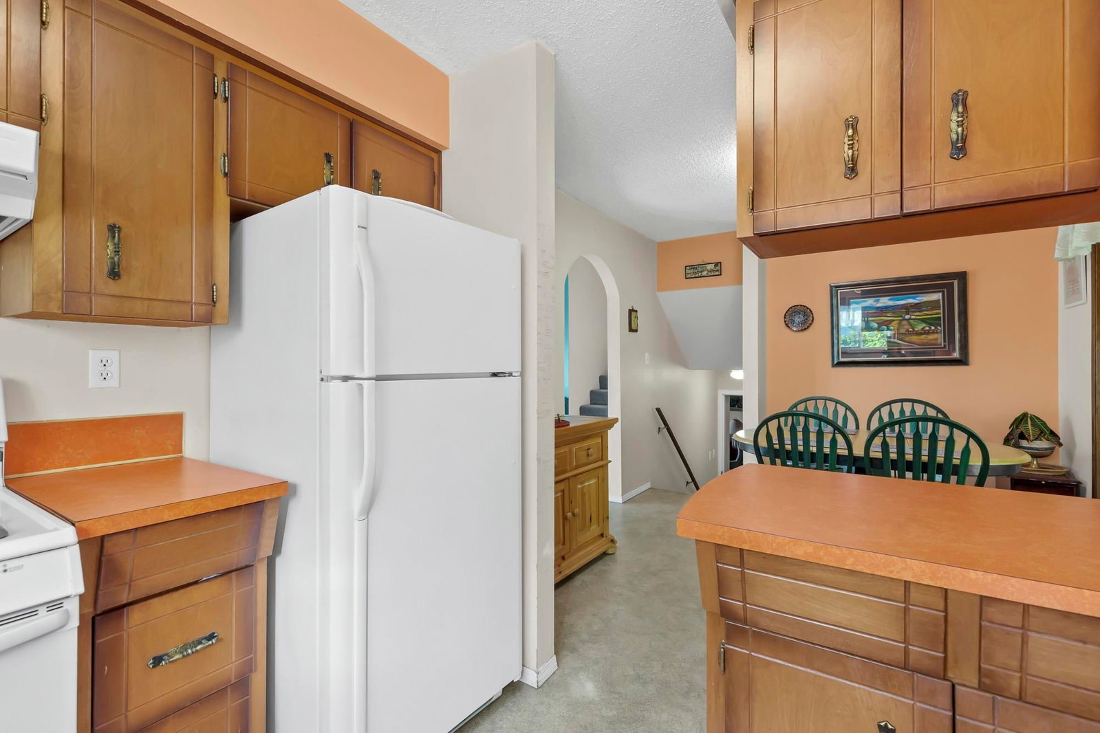 Listing Image 8