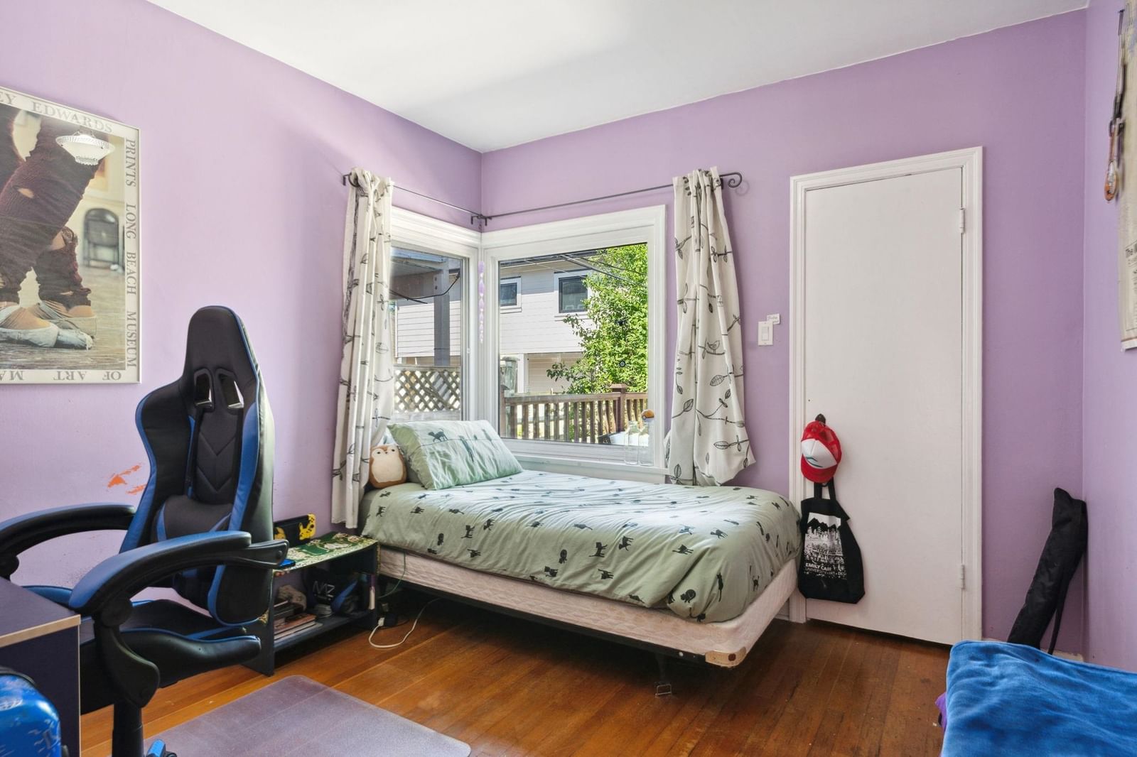Listing Image 14