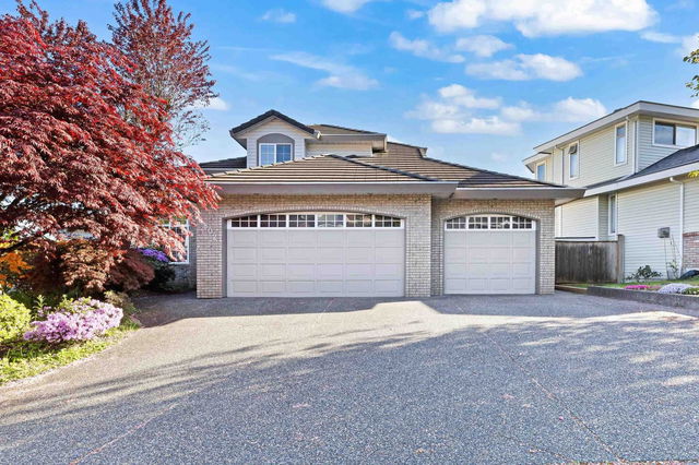 2802 Greenbrier Place