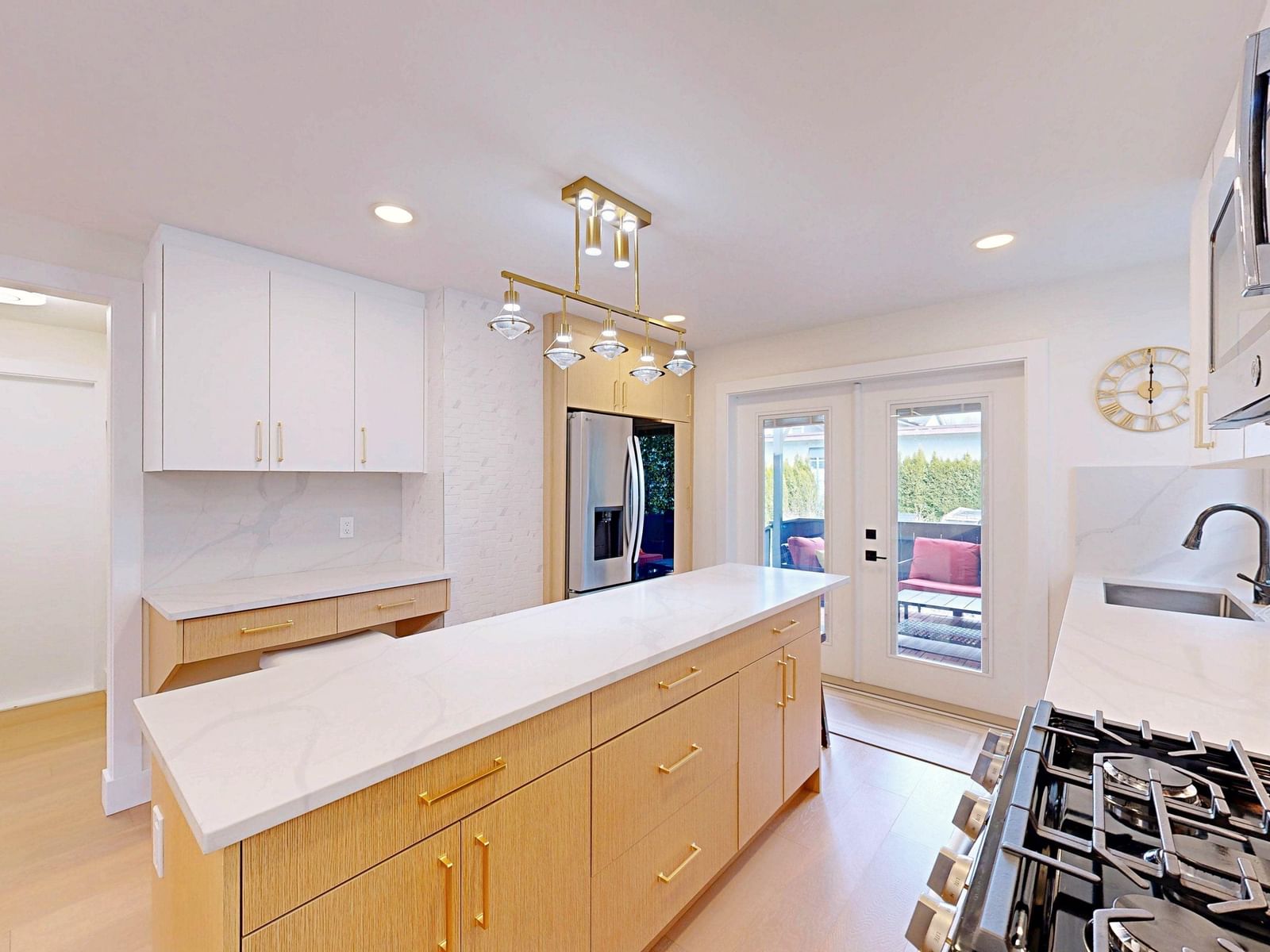 Listing Image 13