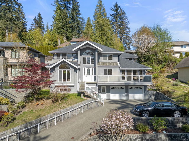 192 Montroyal Boulevard