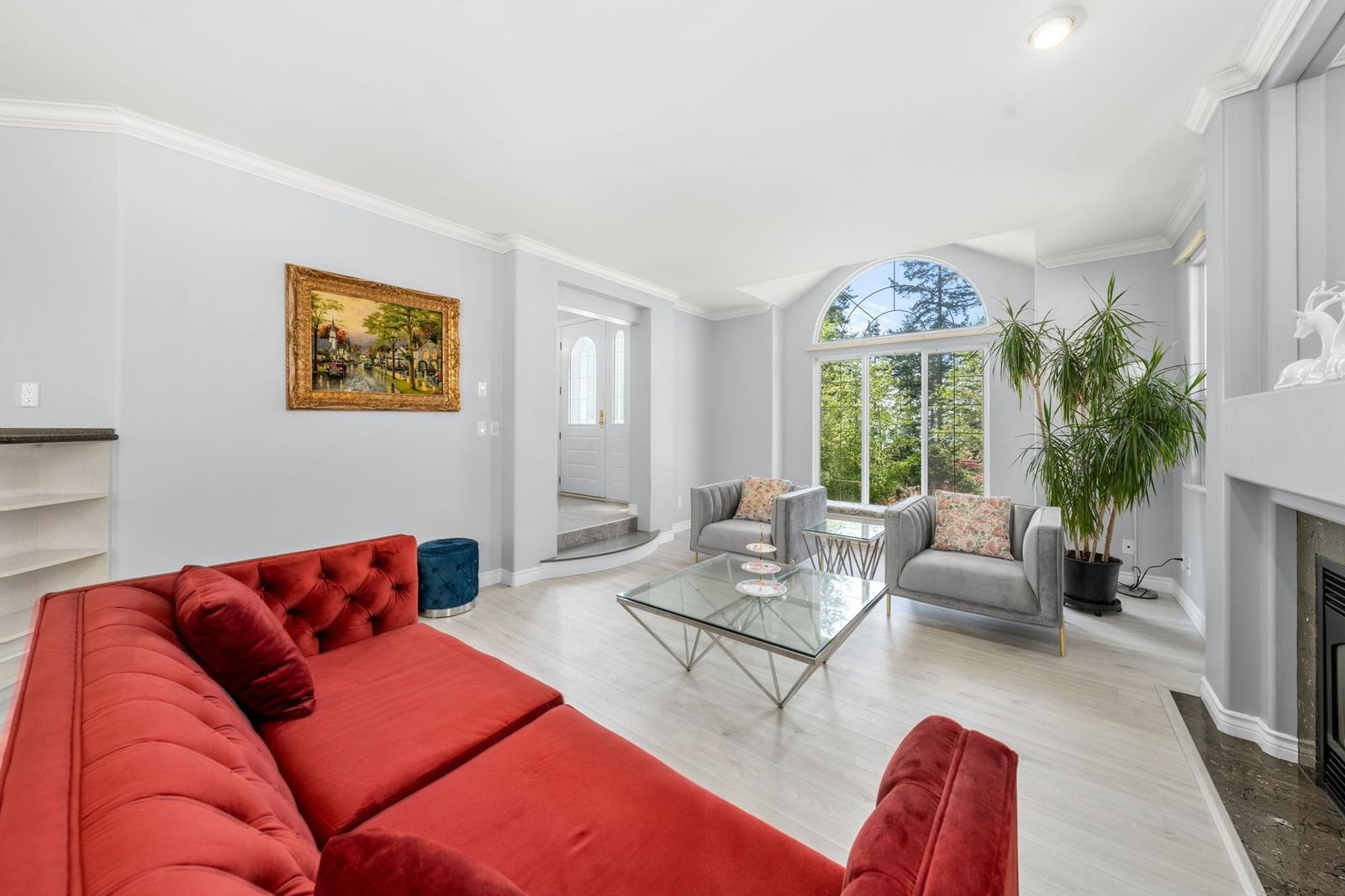 Listing Image 10