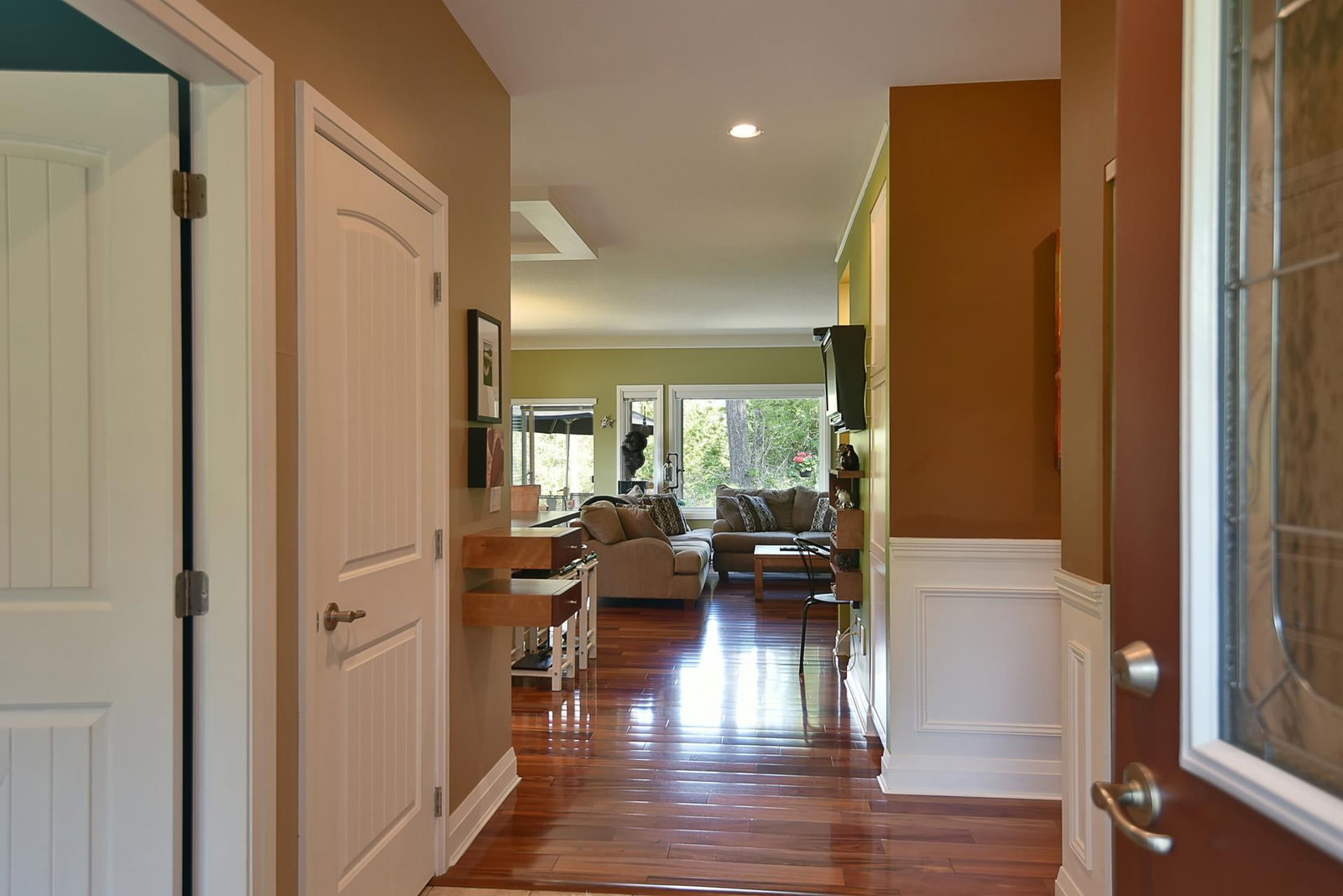 Listing Image 15