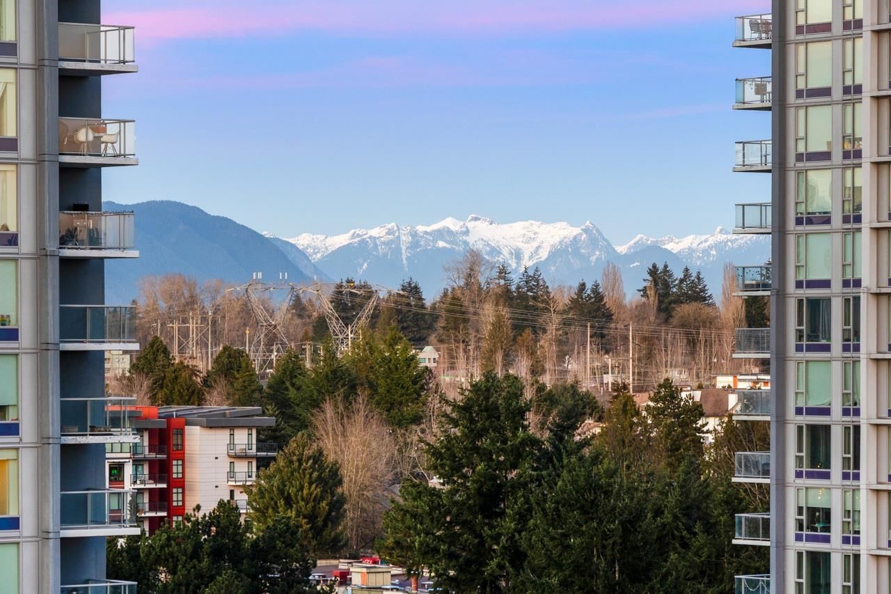 Listing Image 28