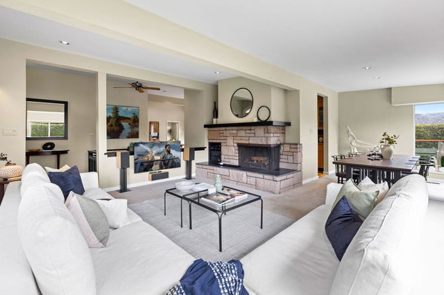 712 Fairway Drive