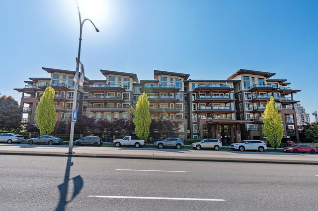 512 - 500 Royal Avenue