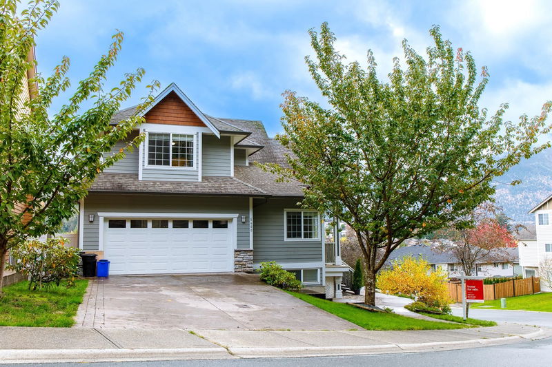 5400 Cherrywood Drive, Chilliwack, British Columbia