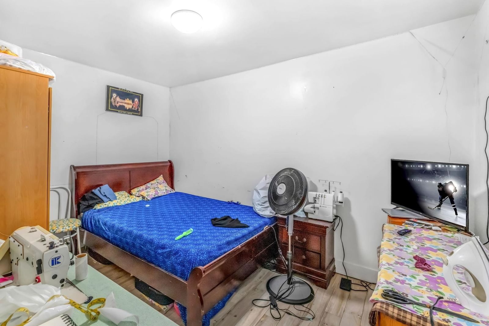 Listing Image 17