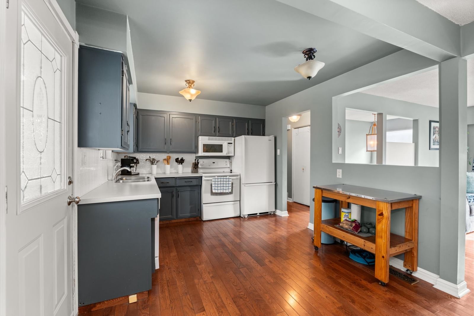 Listing Image 14