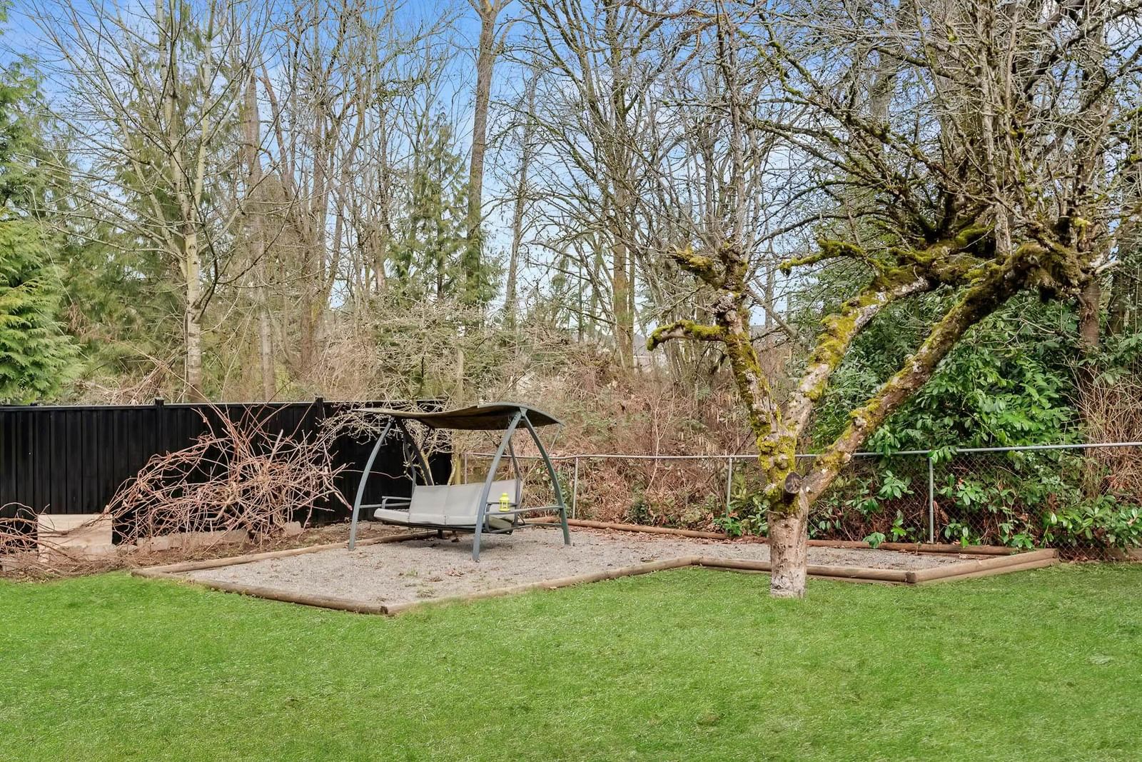 Listing Image 38