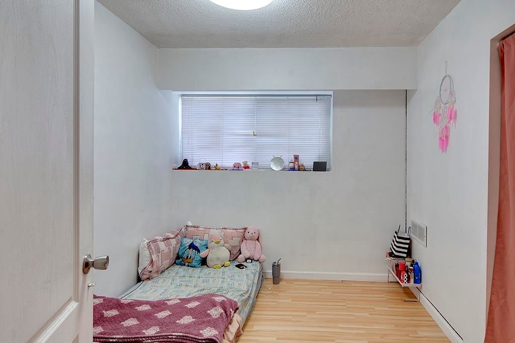 Listing Image 38