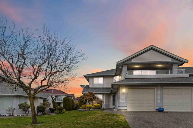 19 - 31406 Upper Maclure Road