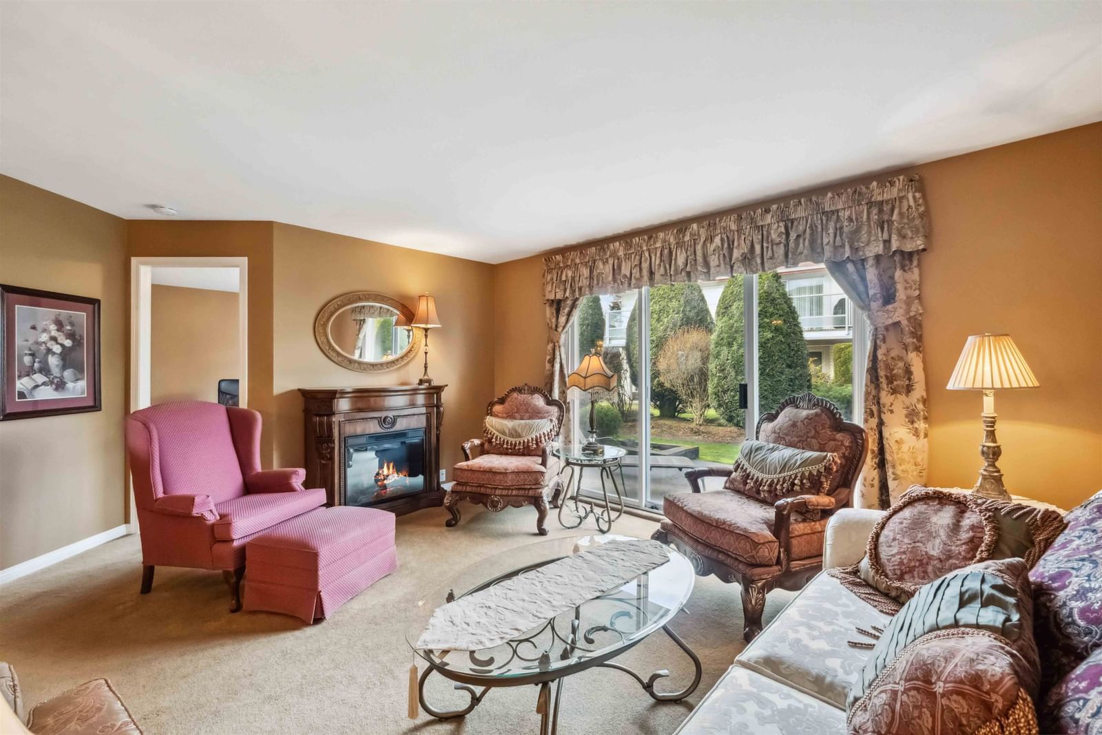 Listing Image 11