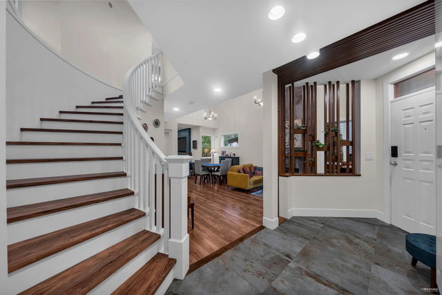 1693 Arbutus Place