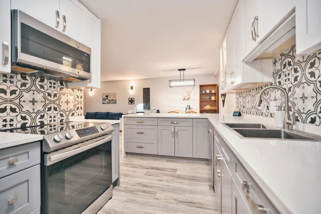 T1801 - 3970 Carrigan Court