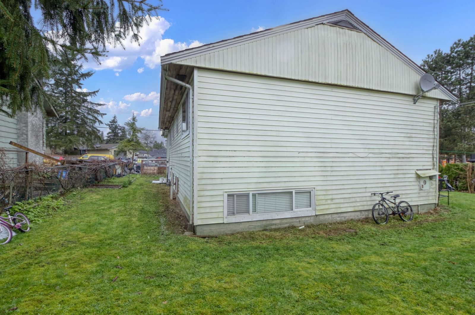 Listing Image 25