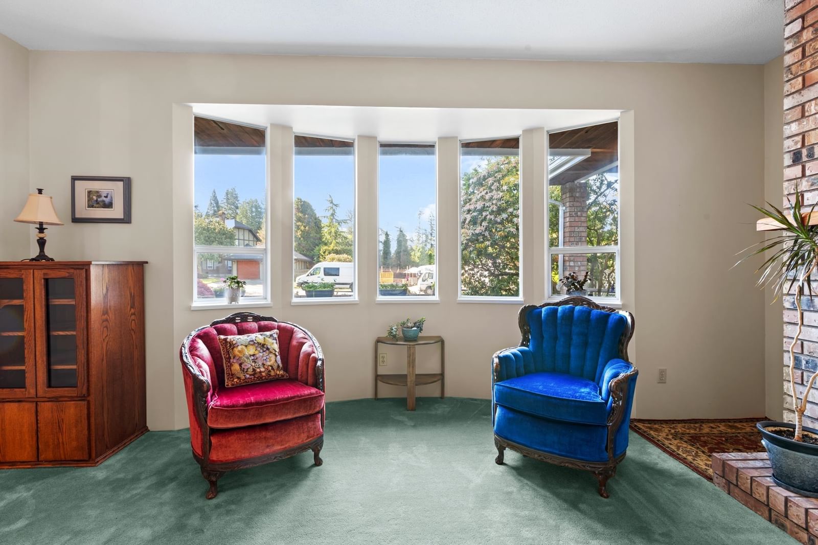 Listing Image 12