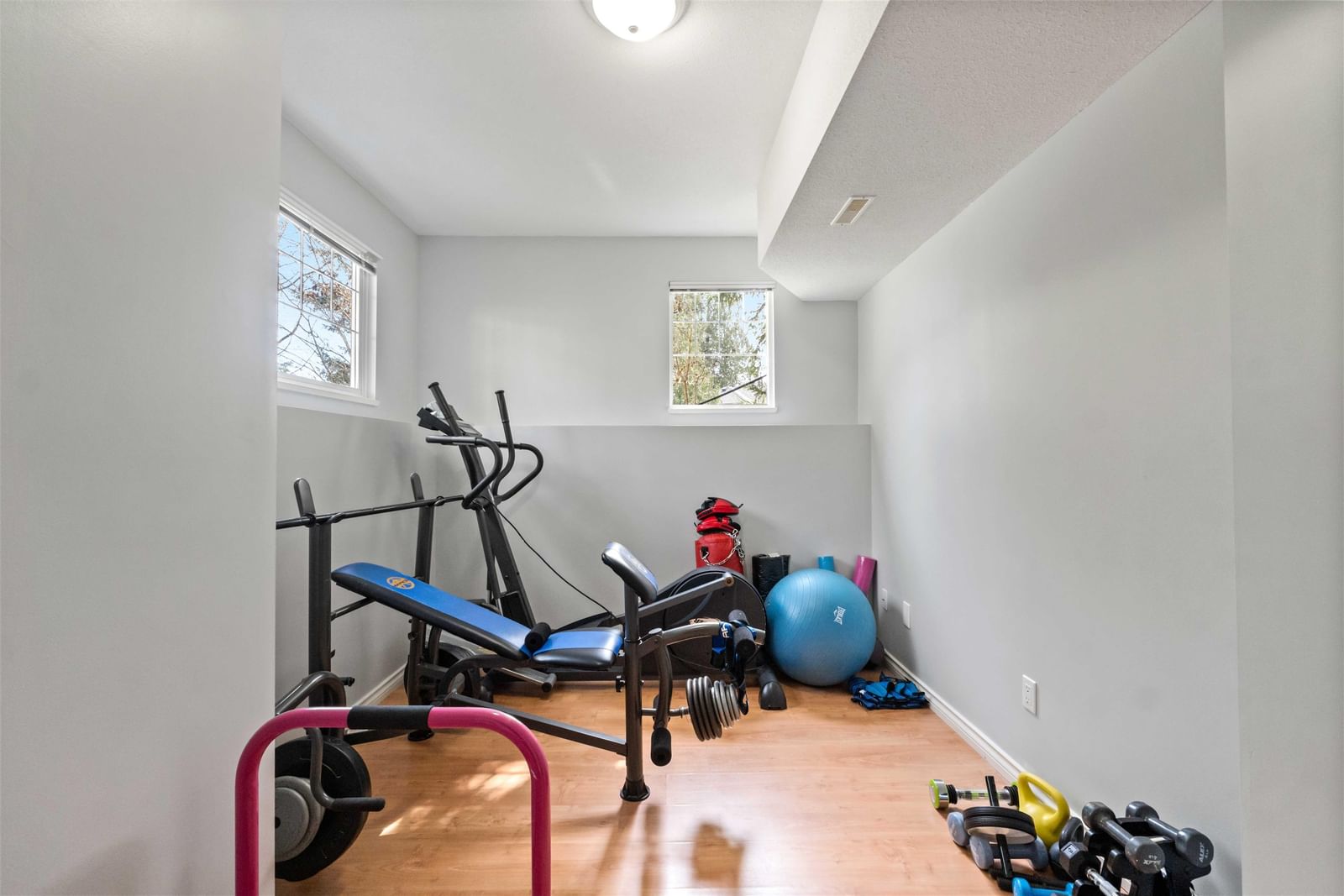 Listing Image 22