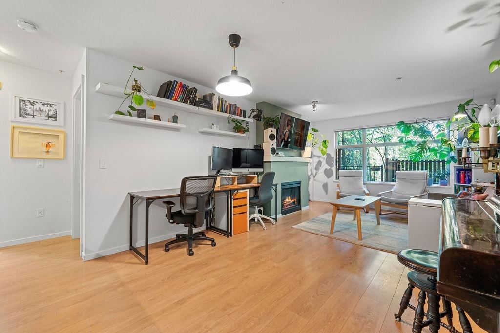 Listing Image 13