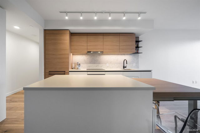 1312 - 10448 University Drive