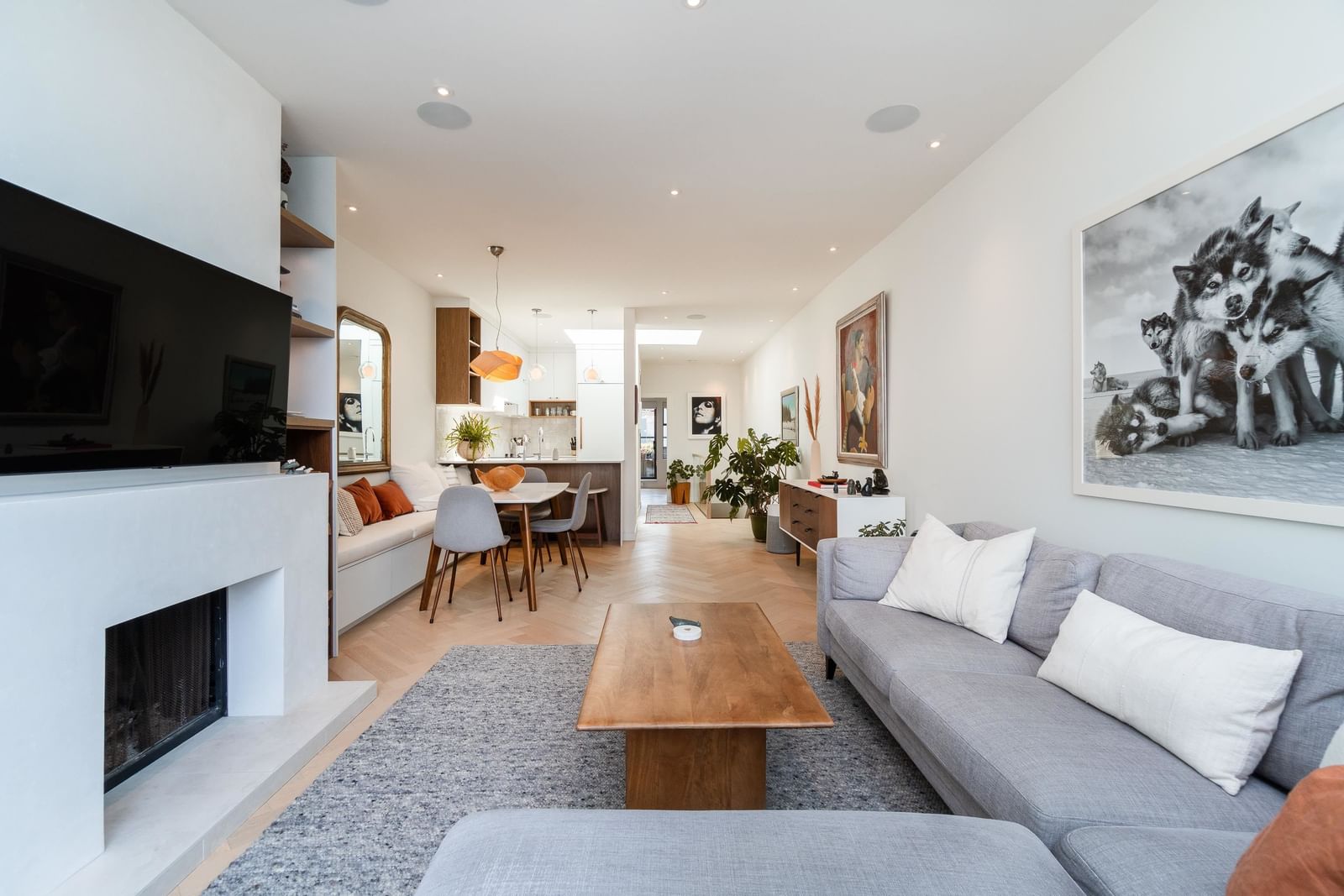 Listing Image 10
