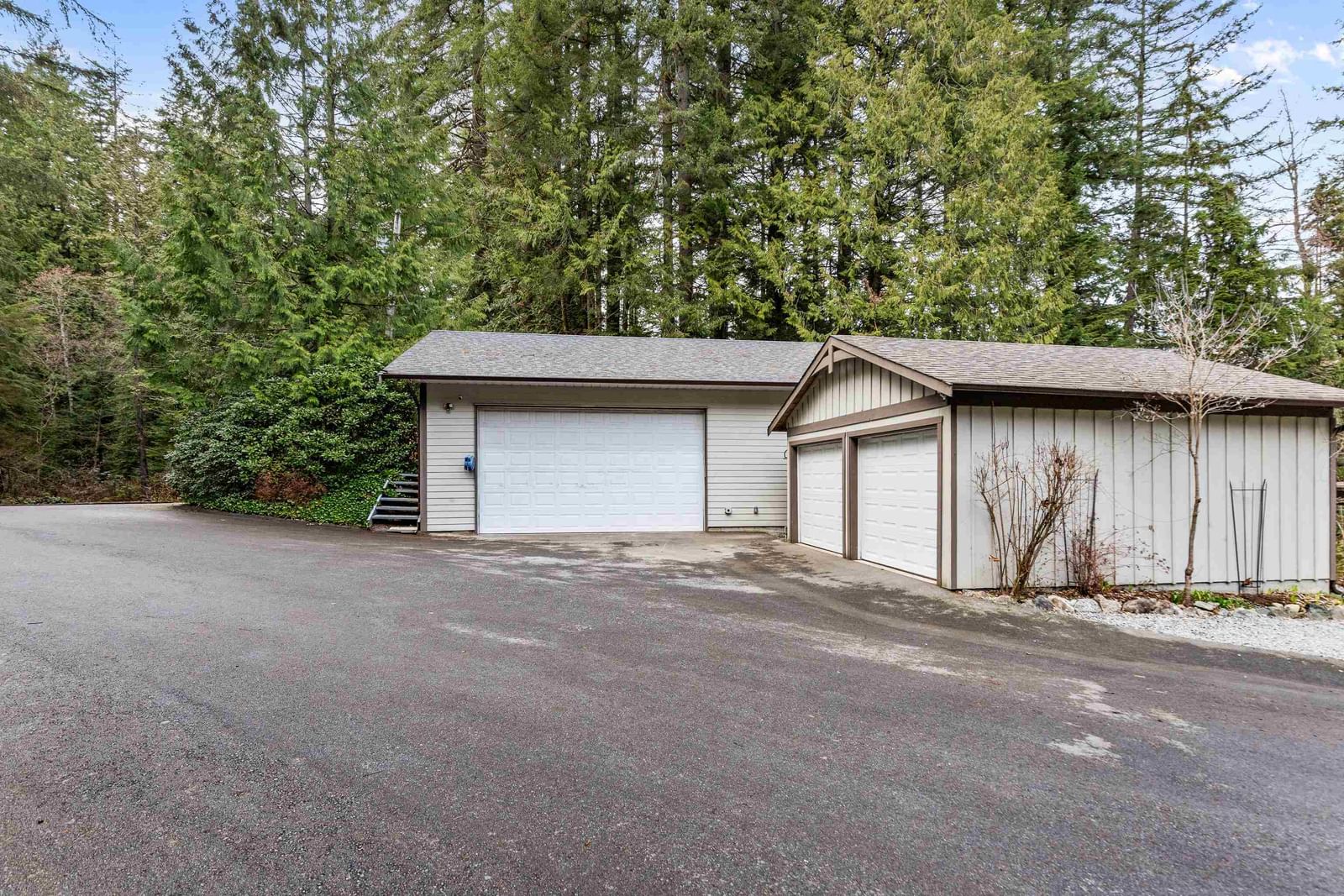 Listing Image 35
