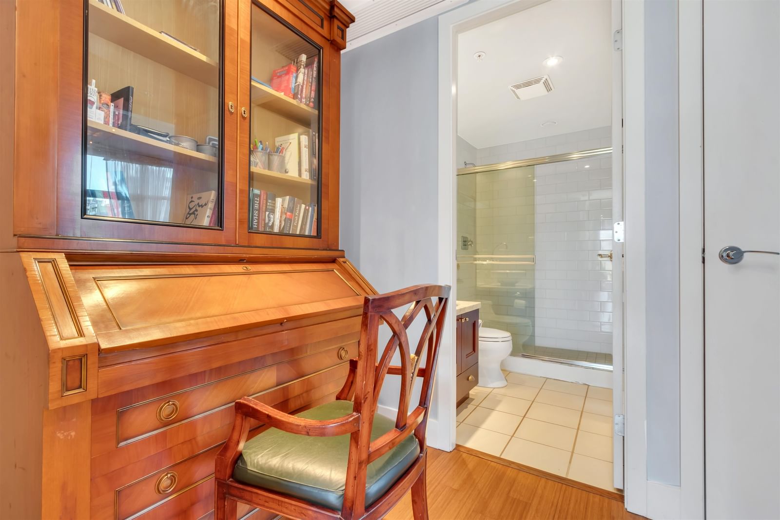 Listing Image 20