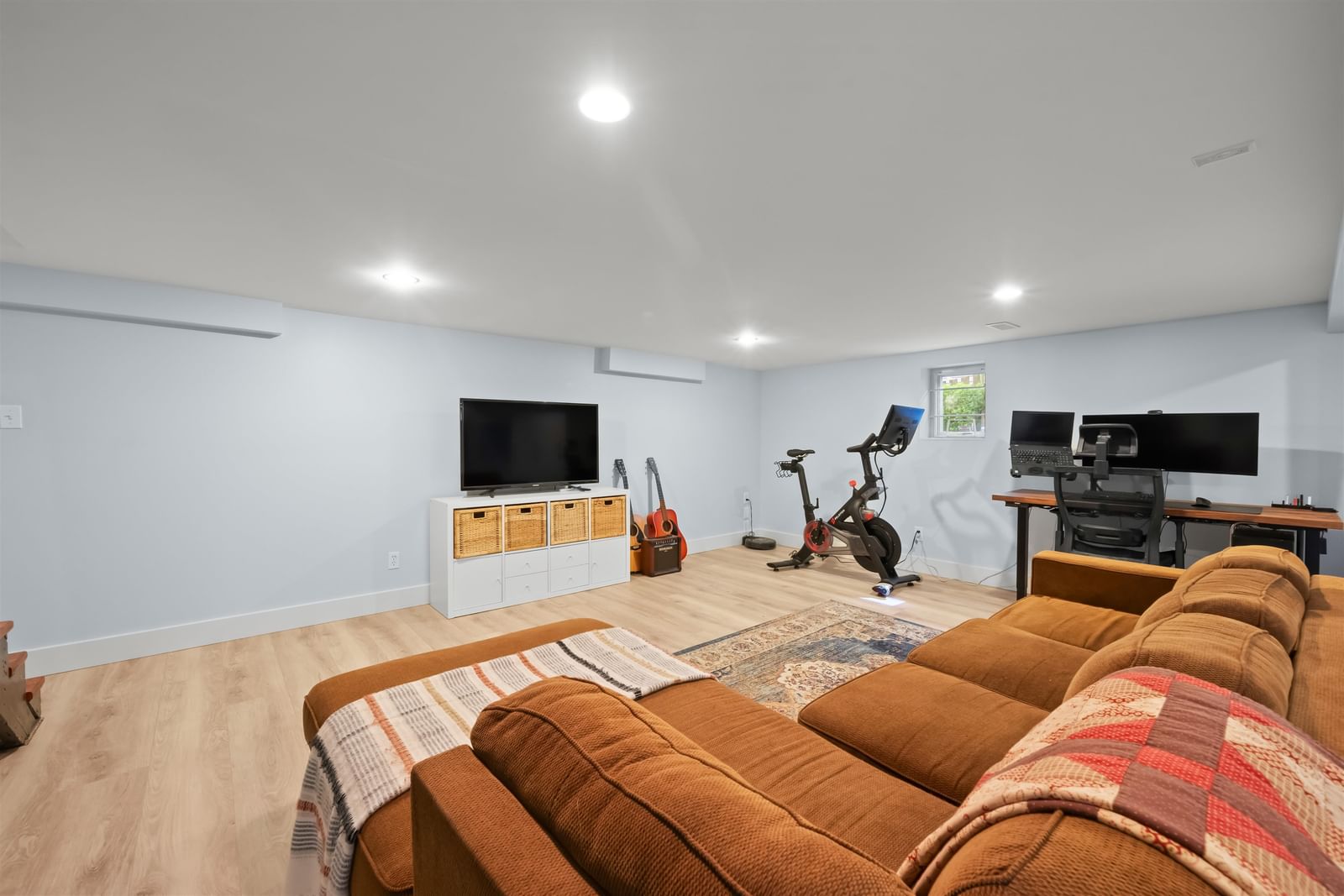 Listing Image 31