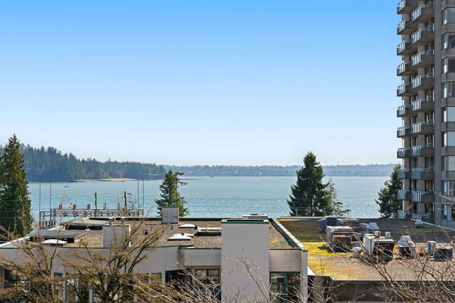 401 - 1765 Marine Drive