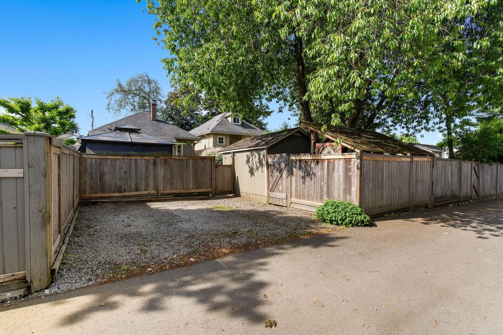 Listing Image 33